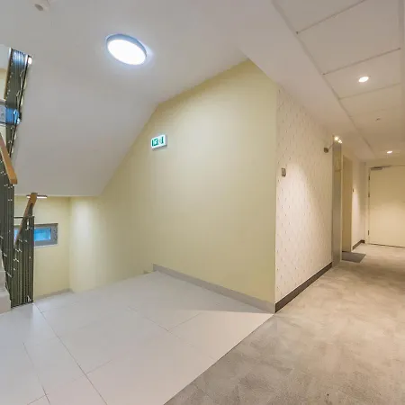 Daire Glow Apartments, Przy Chmielnej Srodmiescie Gdansk